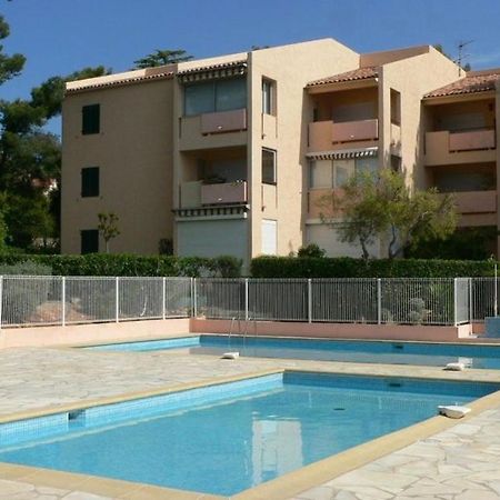 בנדול Studio Avec Piscines A 500M De La Plage מראה חיצוני תמונה